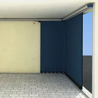 Innenansicht eines halb geöffneten Seitenlauftors "Vertico" in Dunkelblau.